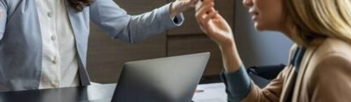 Una discussió puntual no és assetjament